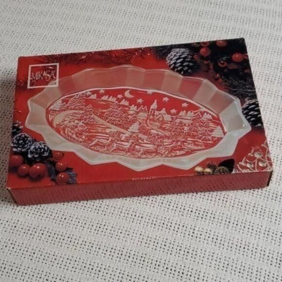 Mikasa Etched Graphic Silent Night Oval Sweet 12" Dish Plate - Picture 1 of 8